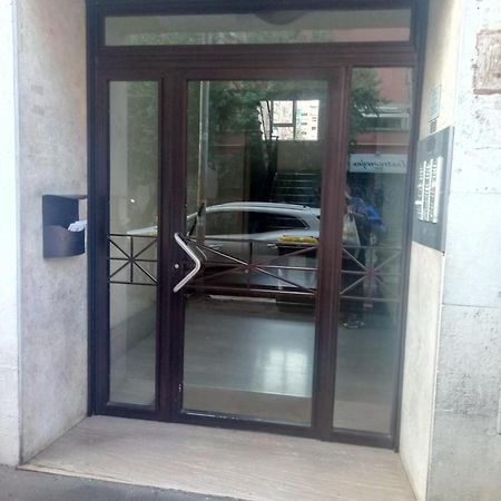 Casa Blaserna Nel Cuore Dello Shopping A Marconi E Trastevere Рим Екстериор снимка